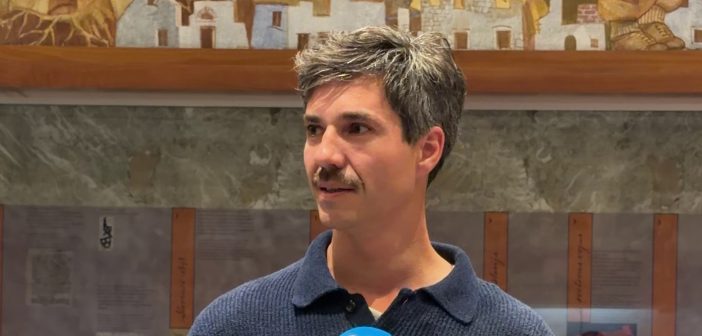 Odziv na nov poskus, da se obesi Levici afero Fotopub
